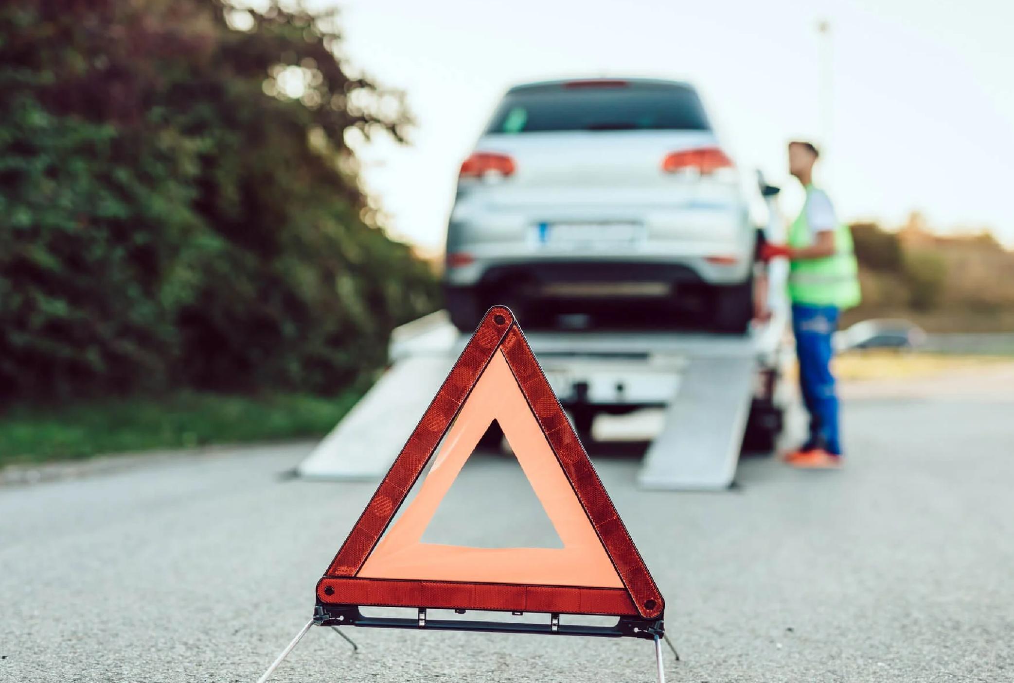 Tow truck assisting a vehicle in Port Coquitlam